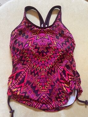 Athleta Purple Magenta Orange Patterned Women's Tankini Top